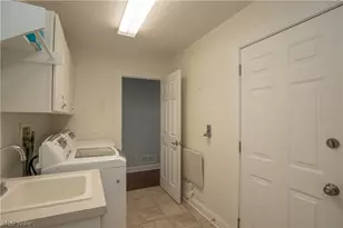 3301 Sumser St NW, North Canton, OH 44720 - Photo 14