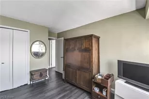 12550 Lake Ave, Oakwood, OH 44107 - Photo 22