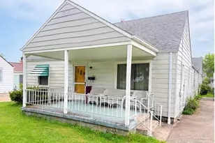 533 Forest-Hill Dr, Youngstown, OH 44515 - Photo 2
