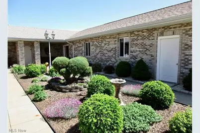 810 Florence Street #D, Belpre, OH 45714 - Photo 1