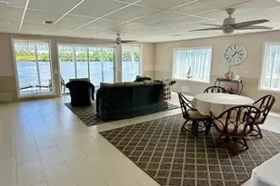 810 Florence St, Belpre, OH 45714 - Photo 12
