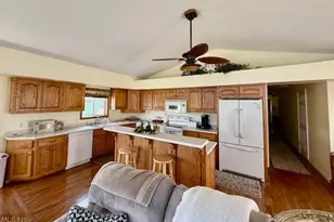 810 Florence St, Belpre, OH 45714 - Photo 10