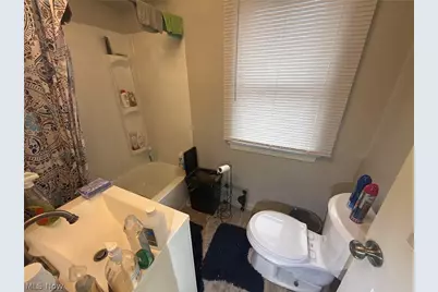 17316 Throckley Avenue, Loveland, OH 44128 - Photo 8