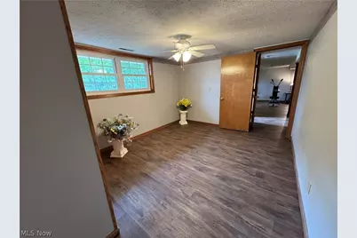 106 Oakview Drive, Marietta, OH 45750 - Photo 22