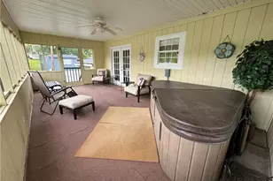 106 Oakview Dr, Marietta, OH 45750 - Photo 6