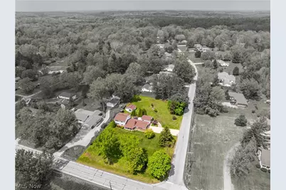 10548 Briar Hill Drive, Kirtland, OH 44094 - Photo 2