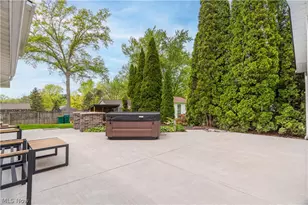 10548 Briar Hill Dr, Kirtland, OH 44094 - Photo 36