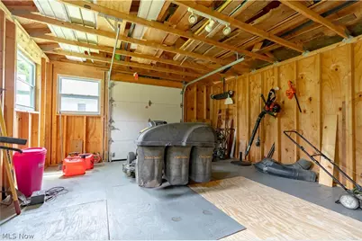 10548 Briar Hill Drive, Kirtland, OH 44094 - Photo 34