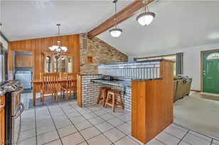 10548 Briar Hill Dr, Kirtland, OH 44094 - Photo 14
