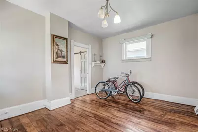 1884 W 47th Street, Loveland, OH 44102 - Photo 6
