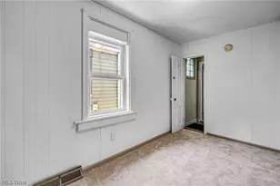 1884 W 47th St, Loveland, OH 44102 - Photo 14