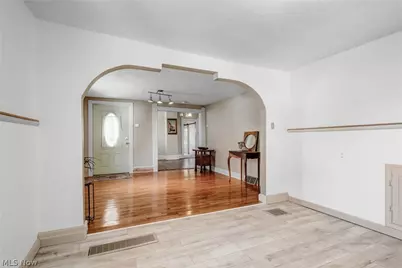 1884 W 47th Street, Loveland, OH 44102 - Photo 12