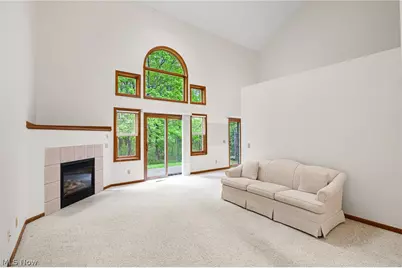 22445 Christopher Court, Strongsville, OH 44149 - Photo 2
