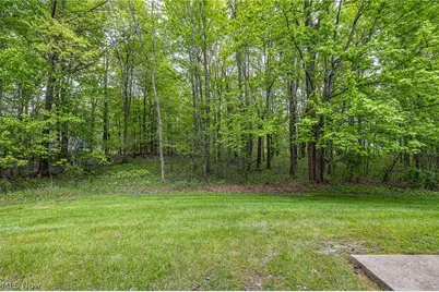 22445 Christopher Court, Strongsville, OH 44149 - Photo 32