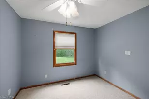 22445 Christopher Ct, Strongsville, OH 44149 - Photo 28