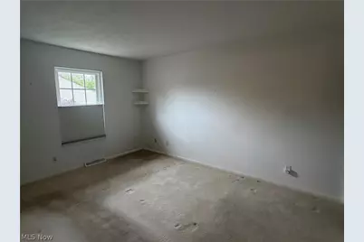612 Trevitt Circle W #57, Euclid, OH 44143 - Photo 12