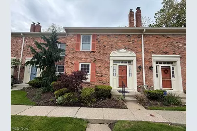 612 Trevitt Circle W #57, Euclid, OH 44143 - Photo 2