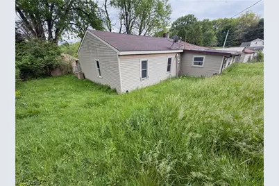 16816 Andrews Avenue, East Liverpool, OH 43920 - Photo 2