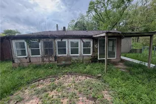 16816 Andrews Ave, East Liverpool, OH 43920 - Photo 6