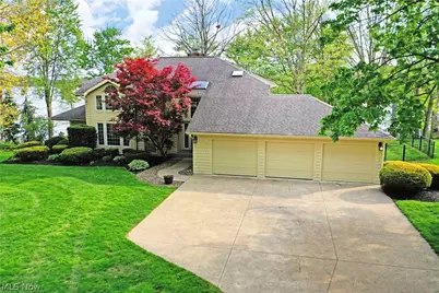 1551 Lake Crest Drive, Roaming Shores, OH 44084 - Photo 2