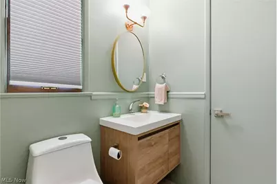 4348 W 202nd Street, Fairview Park, OH 44126 - Photo 24