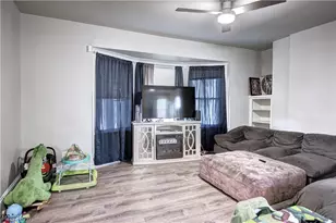 672 E 109th St, Loveland, OH 44108 - Photo 14