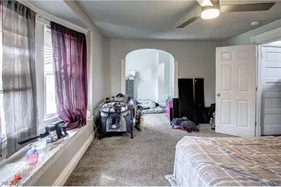672 E 109th Street, Loveland, OH 44108 - Photo 18