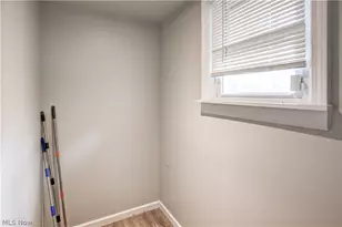 672 E 109th St, Loveland, OH 44108 - Photo 10