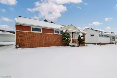 3323 Dellwood Drive, Parma, OH 44134 - Photo 2