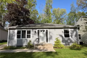 614 N Willow St, Kent, OH 44240 - Photo 2