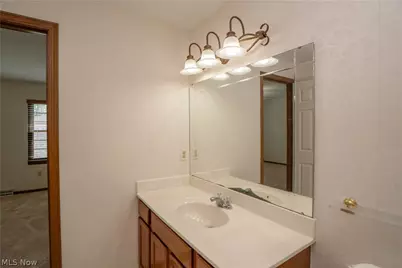 1836 Beechwood Avenue NE, North Canton, OH 44720 - Photo 24