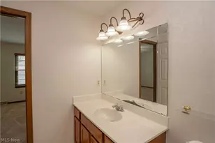 1836 Beechwood Ave NE, North Canton, OH 44720 - Photo 24