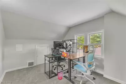 838 Nesbitt Road, Sagamore Hills, OH 44067 - Photo 28