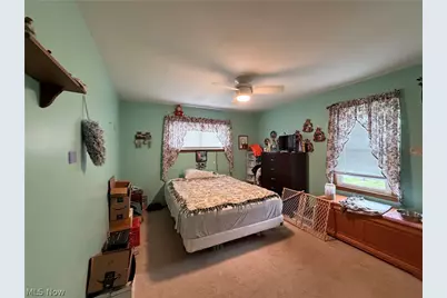 1546 Meadowbrook, Youngstown, OH 44514 - Photo 8