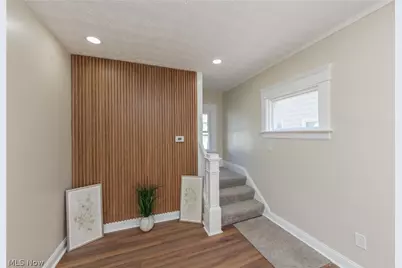 1272 Warren Road, Oakwood, OH 44107 - Photo 14