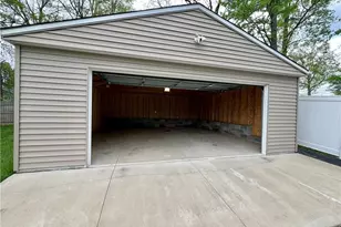 93 Fell Ave, Northfield Village, OH 44067 - Photo 34