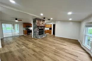 93 Fell Ave, Northfield Village, OH 44067 - Photo 4