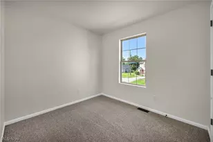 71 Chestnut St, Elyria, OH 44035 - Photo 22