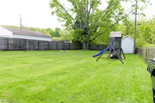 4202 Holl Ave, Sheffield Lake, OH 44054 - Photo 6