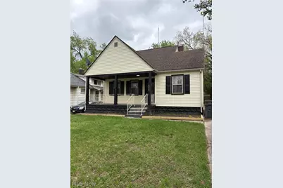 353 Hilton Avenue, Youngstown, OH 44507 - Photo 2