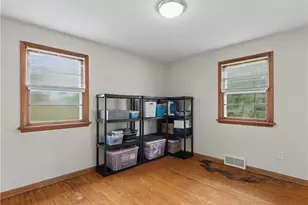 1140 Valley Dr NW, North Canton, OH 44720 - Photo 12