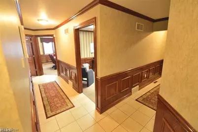 10314 Main Street, New Middletown, OH 44442 - Photo 12