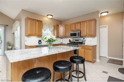 5684 Trystin Tree Drive, Medina, OH 44256 - Photo 10