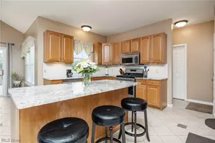 5684 Trystin Tree Dr, Medina, OH 44256 - Photo 10