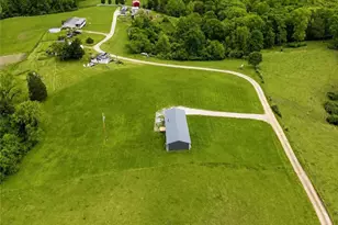 279 Perkins Ln, Washington, WV 26101 - Photo 20
