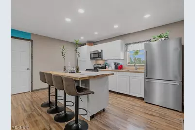 279 Perkins Lane, Washington, WV 26101 - Photo 6