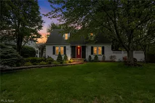 2071 Lakeview Ave, Rocky River, OH 44116 - Photo 2