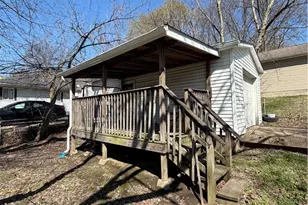 1213 Smithfarm Ave, Akron, OH 44305 - Photo 6