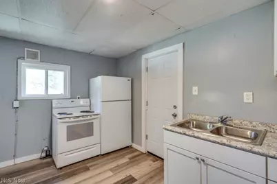 1213 Smithfarm Avenue, Akron, OH 44305 - Photo 14