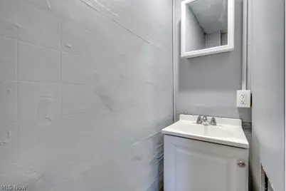 1213 Smithfarm Avenue, Akron, OH 44305 - Photo 22
